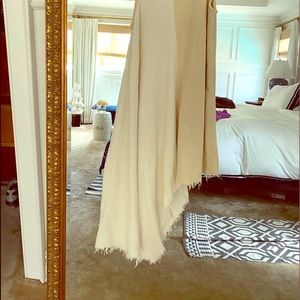 Amazing sweater dress or tunic w angled frayed hem